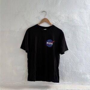 Mens H&M NASA tshirt